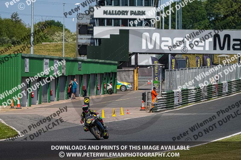 enduro digital images;event digital images;eventdigitalimages;mallory park;mallory park photographs;mallory park trackday;mallory park trackday photographs;no limits trackdays;peter wileman photography;racing digital images;trackday digital images;trackday photos